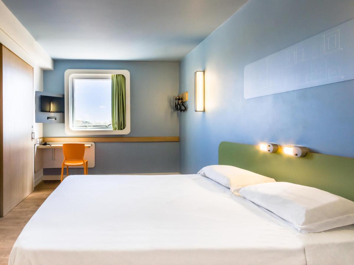 Ibis Budget แซร์เตาซินโญ ภายนอก รูปภาพ