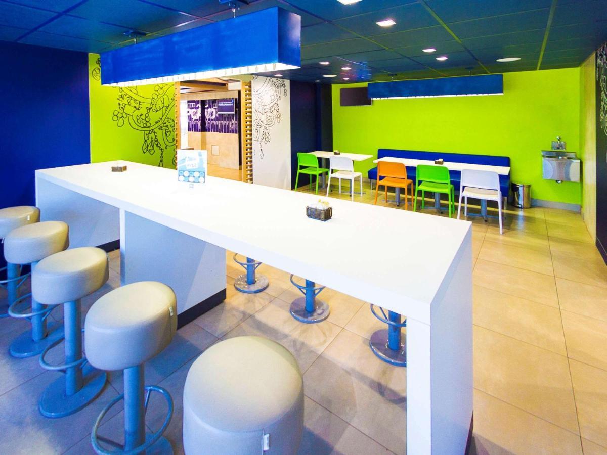 Ibis Budget แซร์เตาซินโญ ภายนอก รูปภาพ