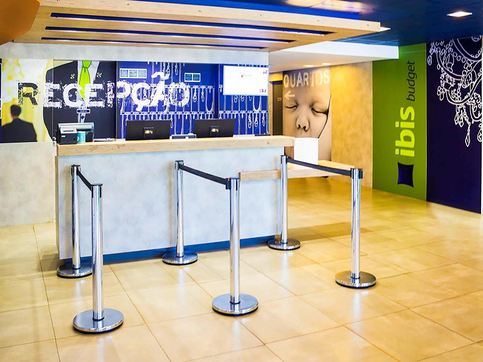Ibis Budget แซร์เตาซินโญ ภายนอก รูปภาพ